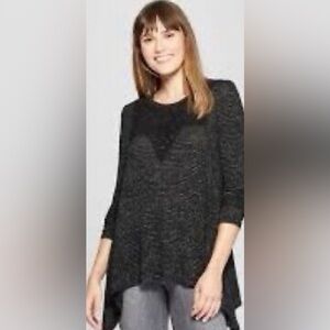 Knox Rose Black Striped Sharkbite Hem Long Sleeved top Large